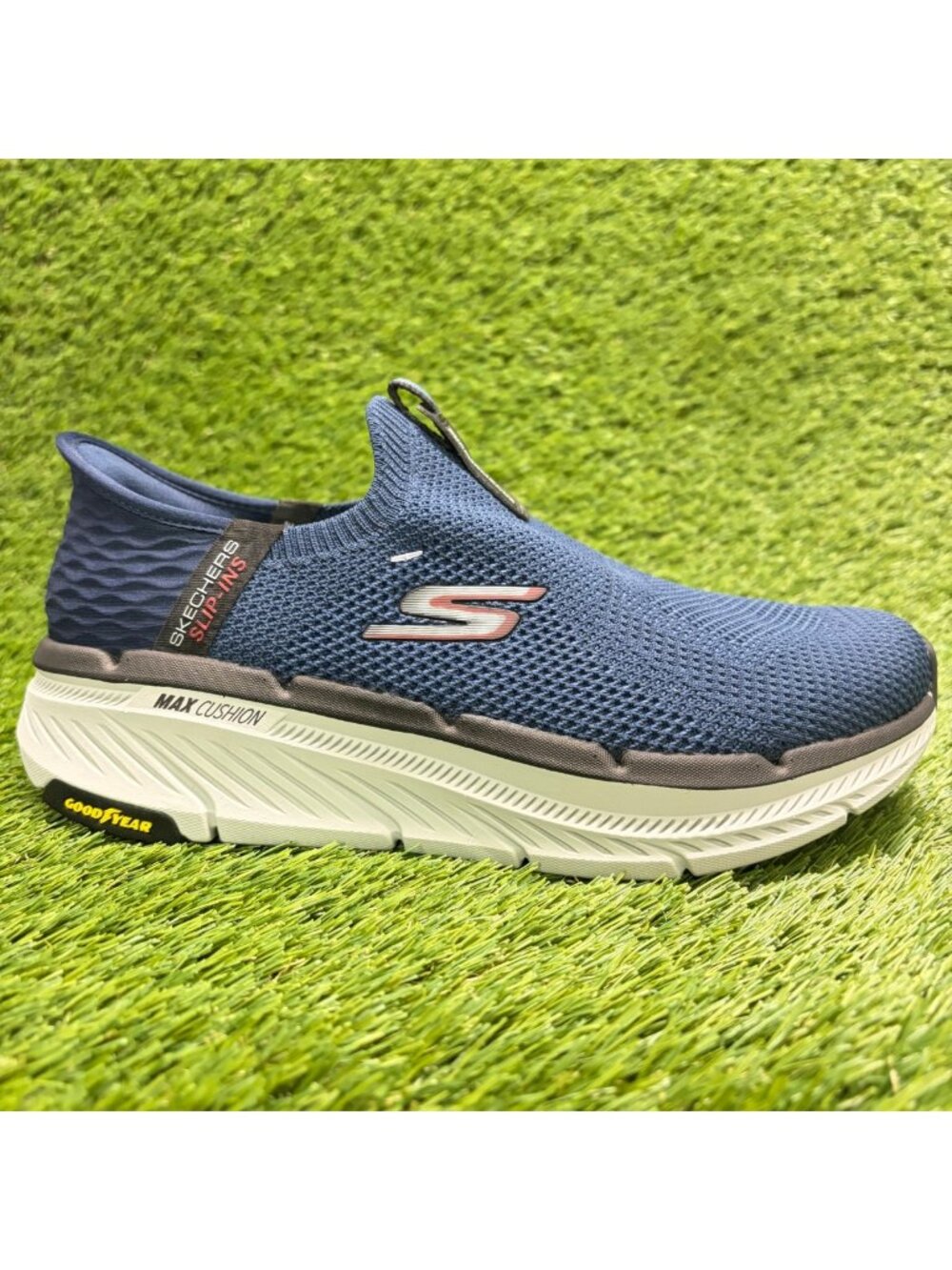 Skechers Max Cushioning Premier 2.0 Mens Size 7.5EE Blue Athletic Shoes Sneakers
